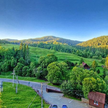 Georgiy Hotel Oryavchyk Exterior foto